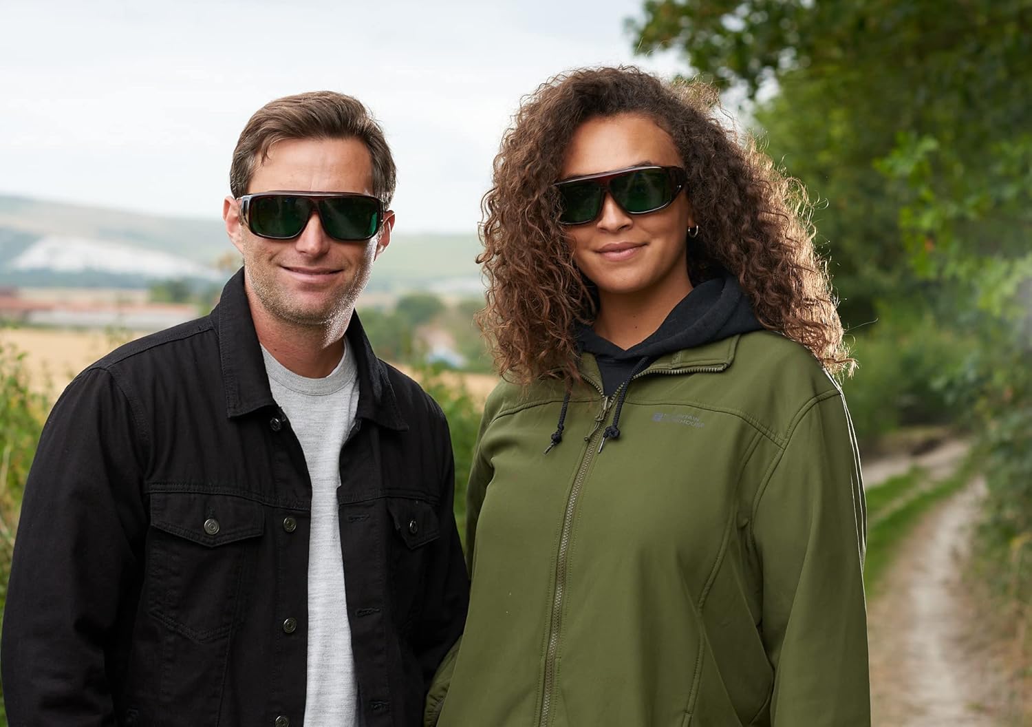 MigraLens OverView Fit-Over Glasses for Migraine Relief | Medium Size | Outdoors and Computer Screens | Unisex | Green Lenses : Health & Household