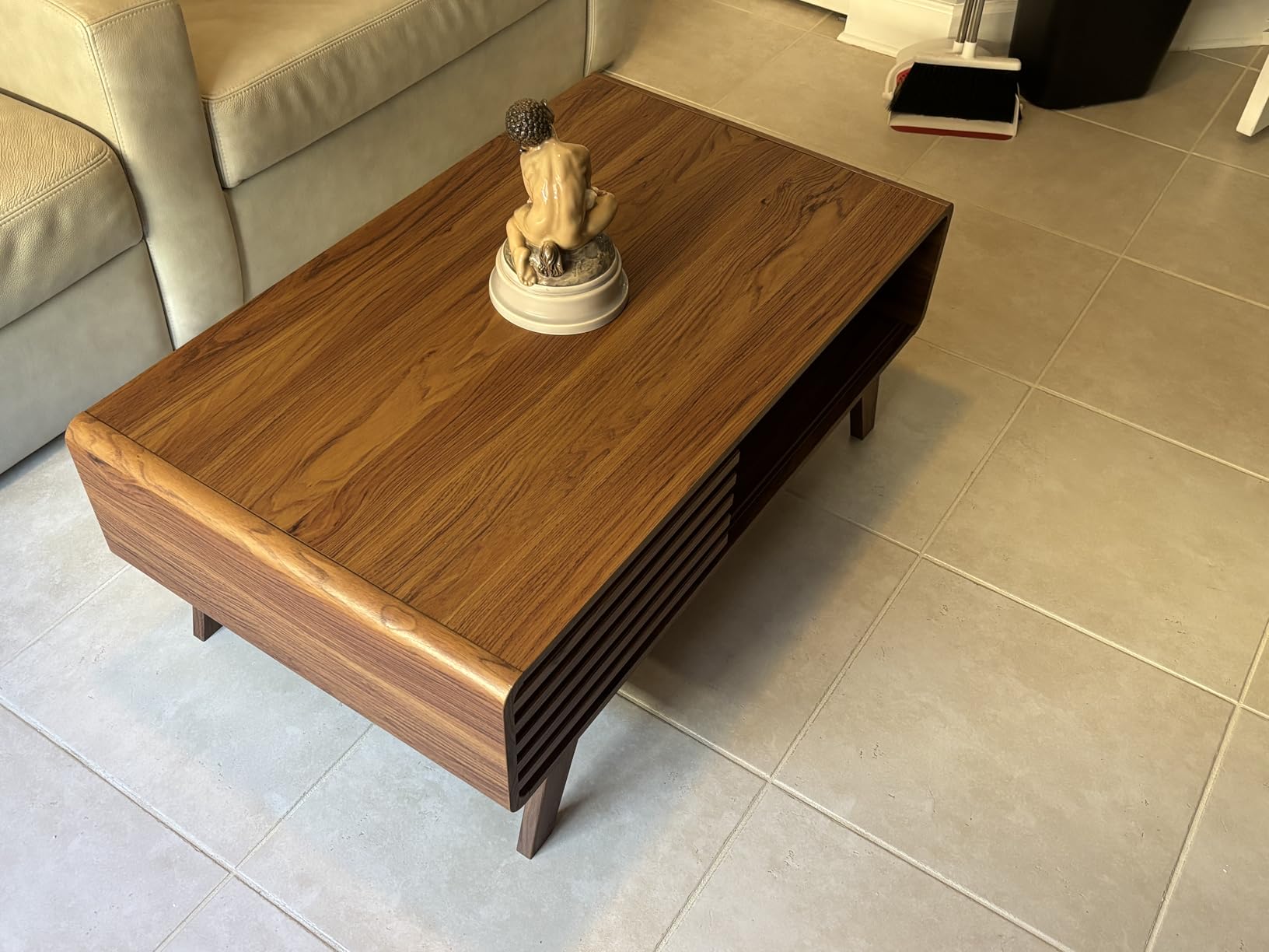 Ensley Coffee Table, Walnut – Mopio