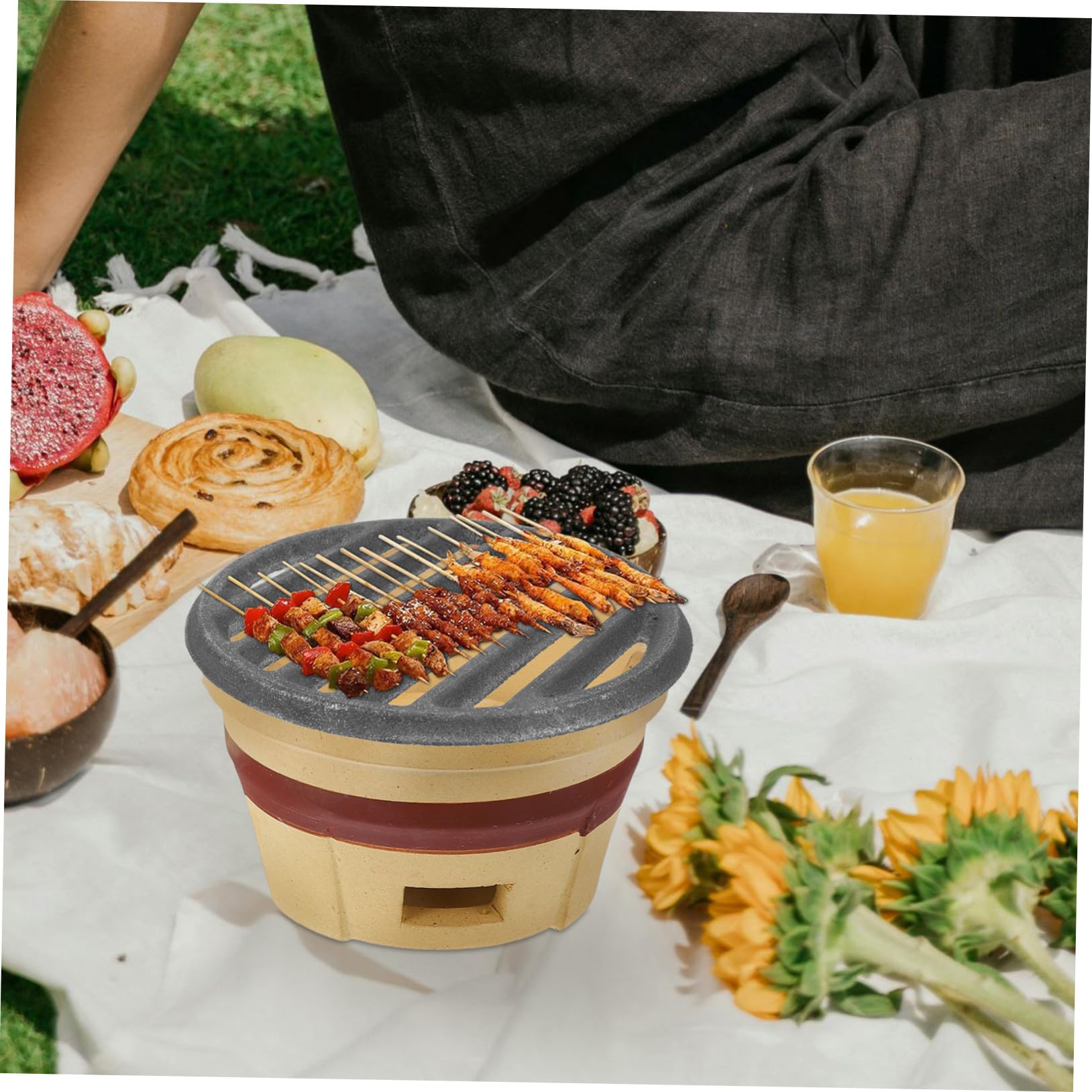DOITOOL Griglia in Ghisa Rotonda per Barbecue All'aperto, Rete Resistente per Grigliare Carbone, Piastra 22 Cm per Focolare Alta Ritenzione Termica e Distribuzione Uniforme del Calore