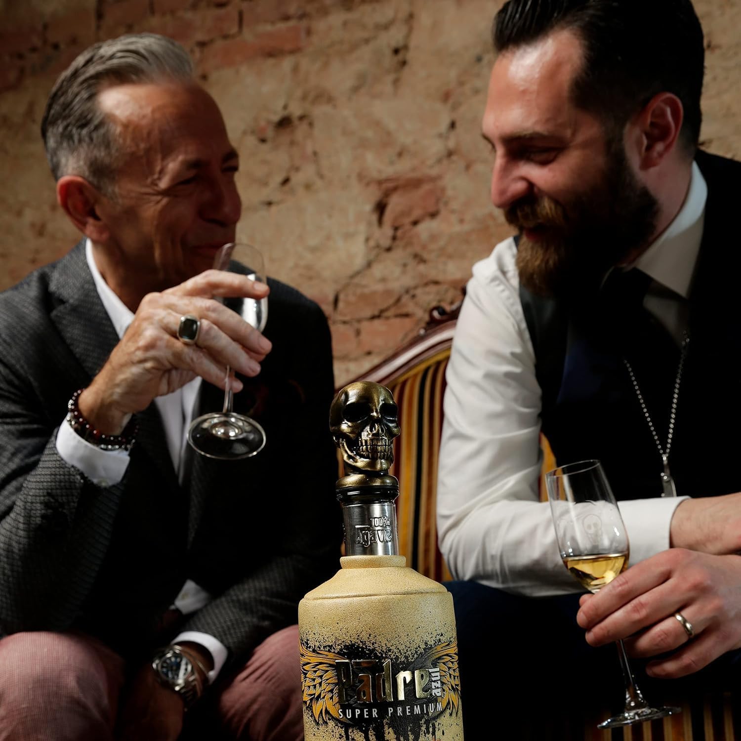 Padre azul Tasting Set Tequila Reposado 40% 0.7 l Geschenkpackung mit zwei Gläsern
