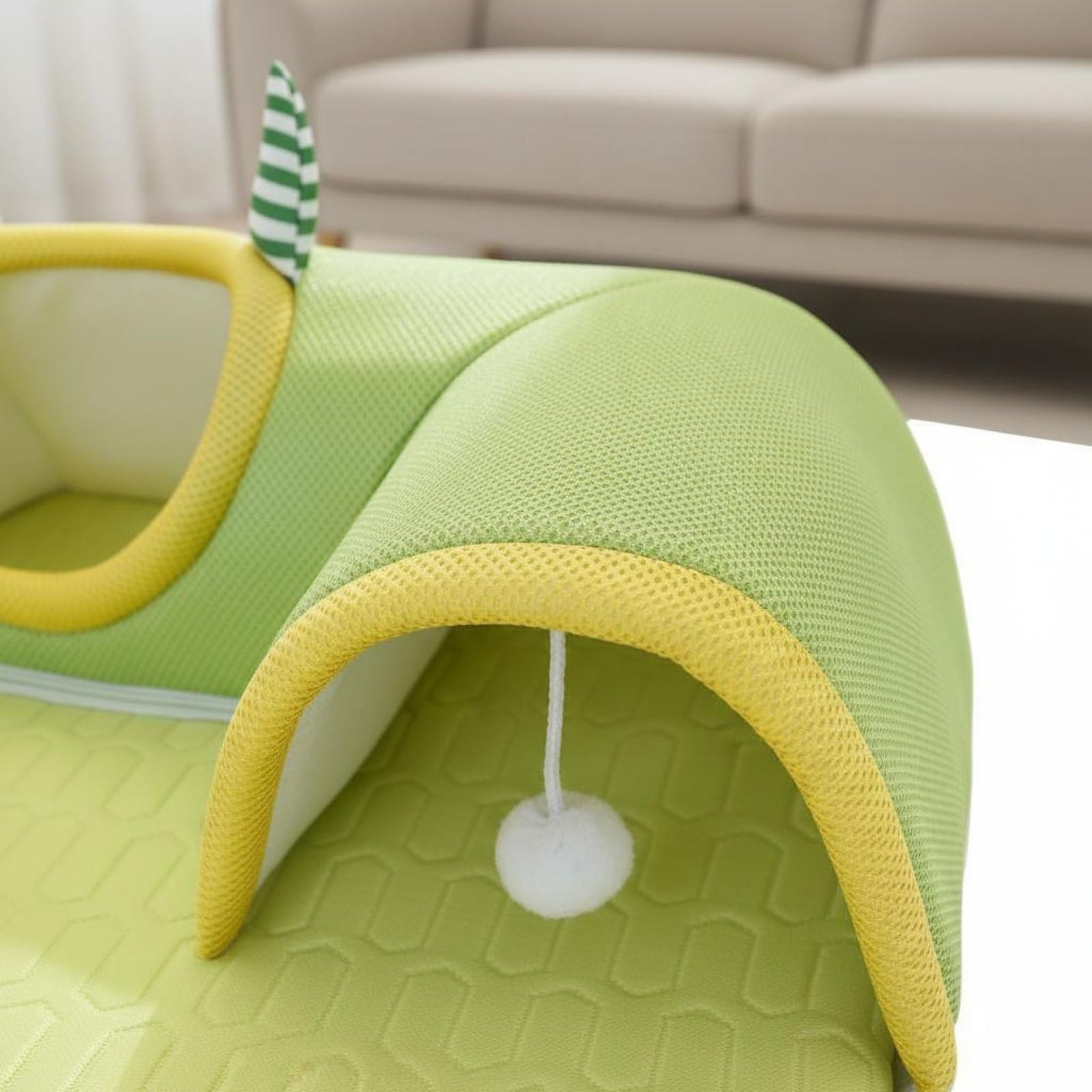 Lit Tunnel pour Chat Lit Tapis Panier Tunnel Monstre 3 en 1 Matelas Respirant Maille Éponge Jouets Suspendus Ouverture Large Base Antidérapante, Bleu, Grands Yeux