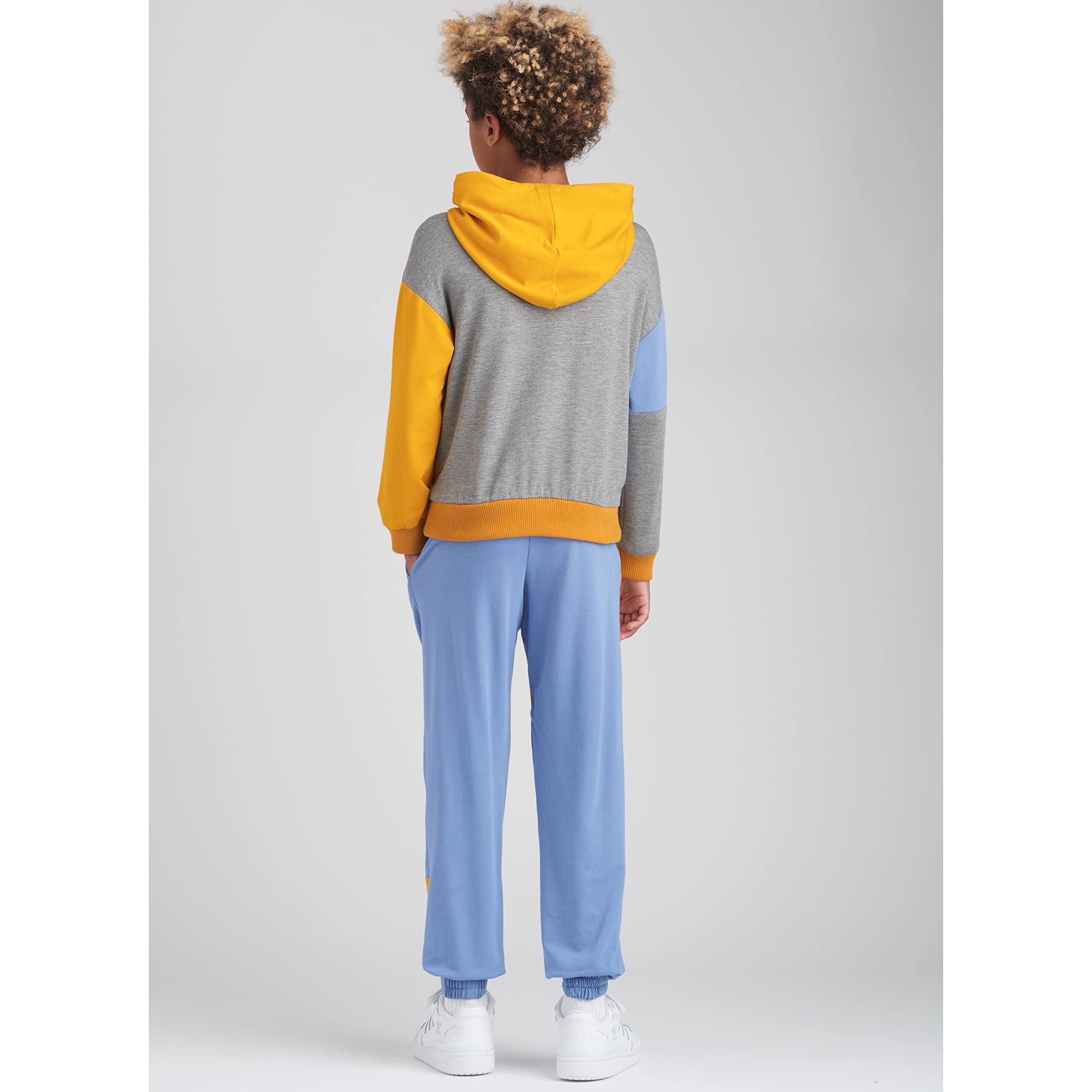 Simplicity SS9695A Girls' and Boys' Hoodie and Jogger Set A (8-10-12-14-16), Multicolour - Image 3