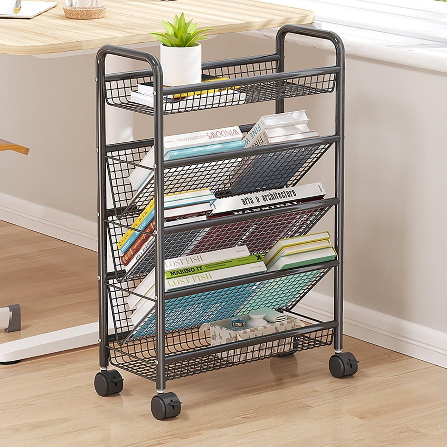 Rollbarer Bücherwagen mit Rädern für mobile Bücherregale, kompakter Schreibtisch-Aufbewahrungswagen, bodenstehendes Metall-Bücherregal/Eckregal, Zeitschriftenregal für enge Räume(Schwarz,5 Tier)