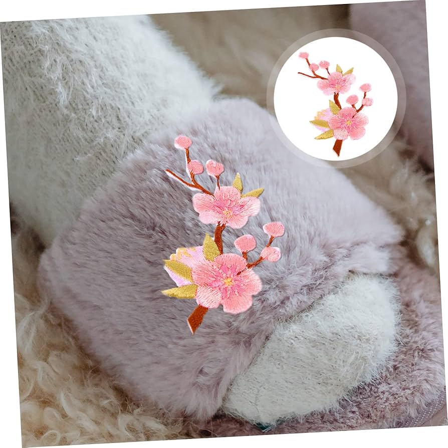 花と星のアップリケ手提げバッグ　女の子チャーム付き フラワーバッグチャーム（210-81）バッグアクセサリー 花
