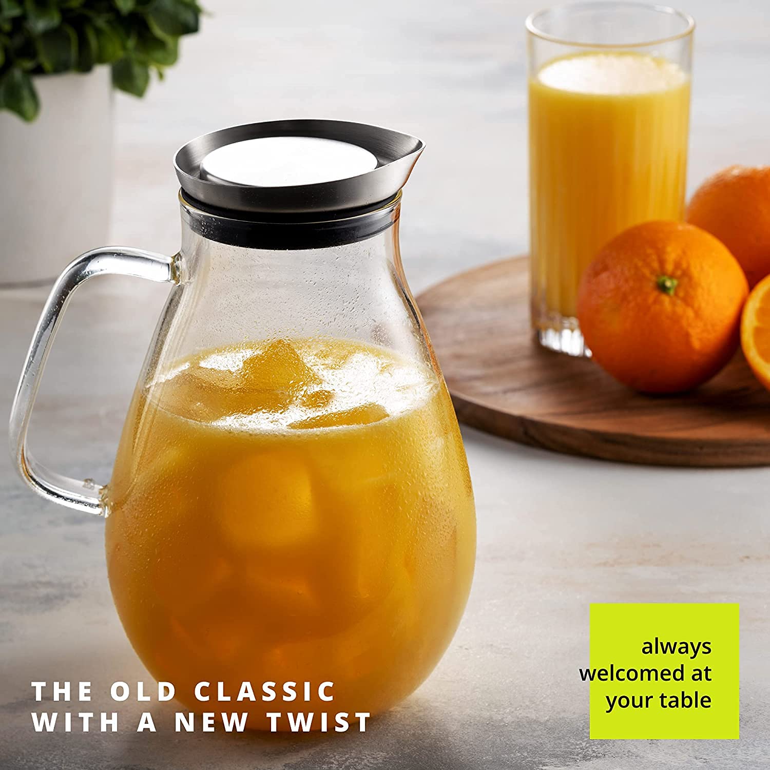 Glaskrug mit Edelstahldeckel, schöne leichte Karaffe mit breitem Griff, ideal für kalte und heiße Getränke wie Tee, Limonade, Saft, Wasser, Kaffee, Kaltgebrüh