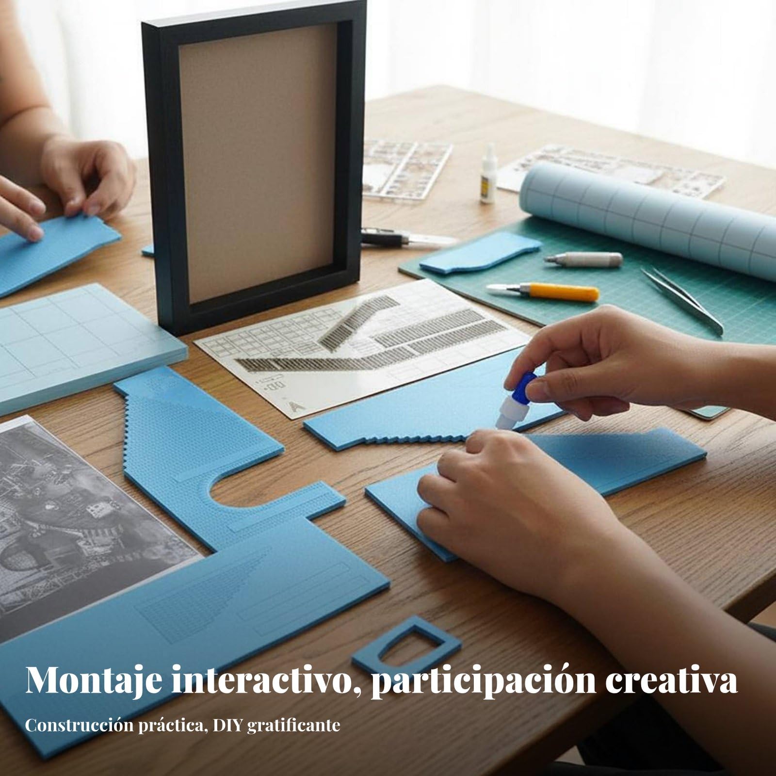 Base Espositiva Edificio 1 35 con Kit Diorama Fabbrica da Colorare con Materiali in Legno E Schiuma per Personalizzazione Totale atto per Ambientazione Militare E Scenario Fantastico