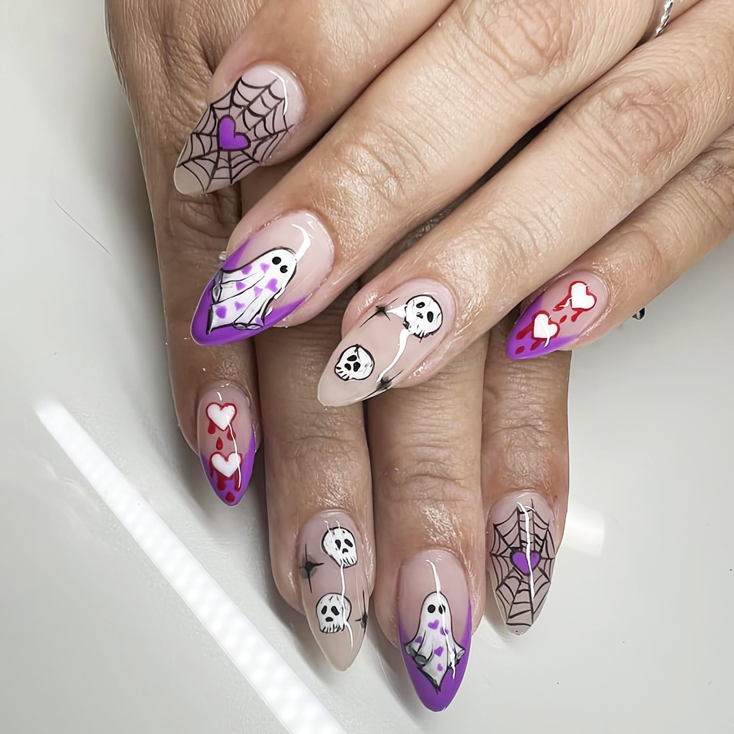 Amazon com 24 Pcs Halloween Fake Nails Medium with Ghost and Spider
