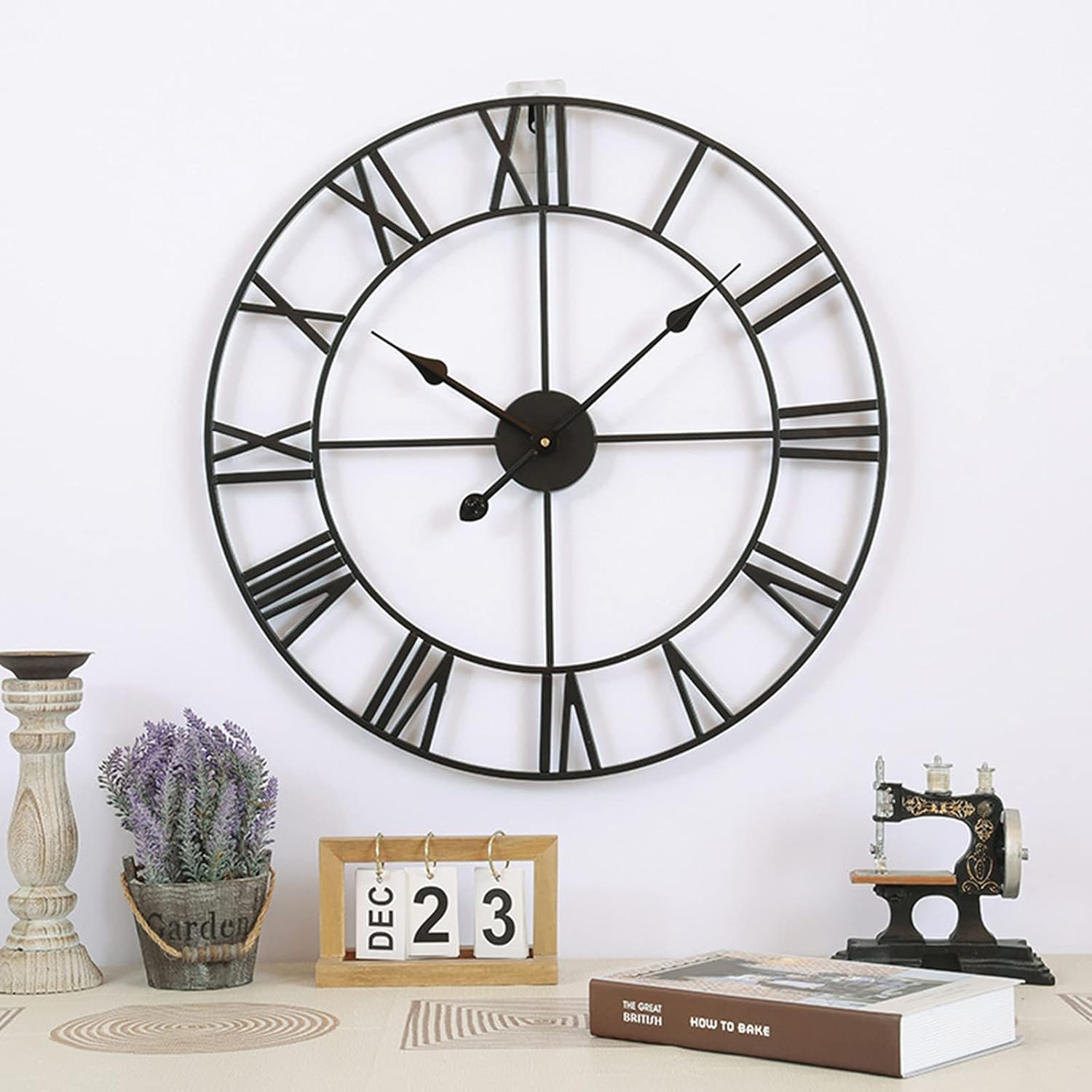 Orologio da Parete con Numeri Romani, Orologio da Parete in Metallo in Stile Industriale retrò, Orologio Silenzioso A Batteria per Soggiorno E Ufficio, Decorazione da Parete per La C, Black, 16 in