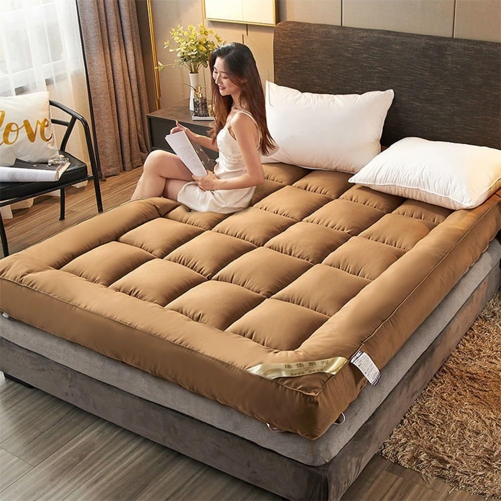 GUOIOOI Japanese Futon Mattress,Extra Thick Futons Sofa Couch Bed,Ultra Soft Fluffy Queen Floor Mattress Thicken Sleeping Mattress Foldable & Portable Roll up Tatami Mattress(Brown,King)