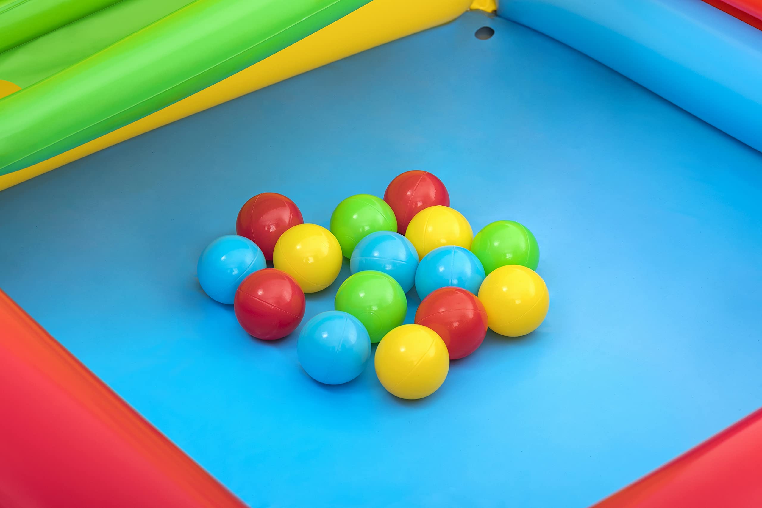 41" x 37" x 24"/1.04m x 94cm x 61cm Sort N' Play Ball Pit