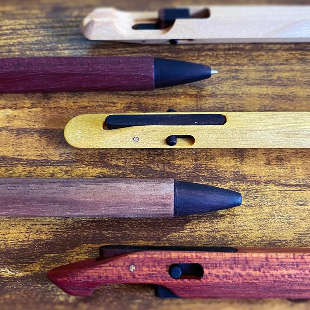 "Bezel" 0.5mm Wood Mecanical Pencil - Natural wood color/body - Allergy safe - Gift box - Made in Japan (Satine Red)