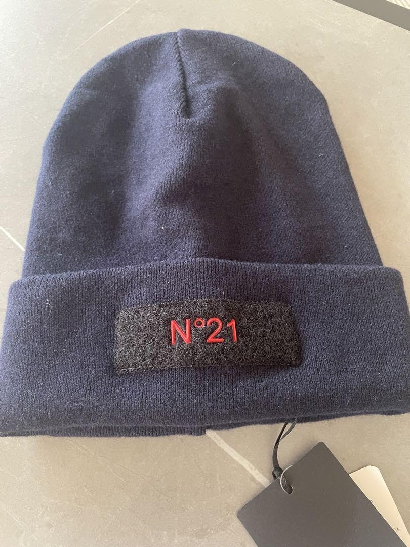 Amazon.co.jp: n21 ヌメロ タグ付 ニット帽 ネイビー : ファッション
