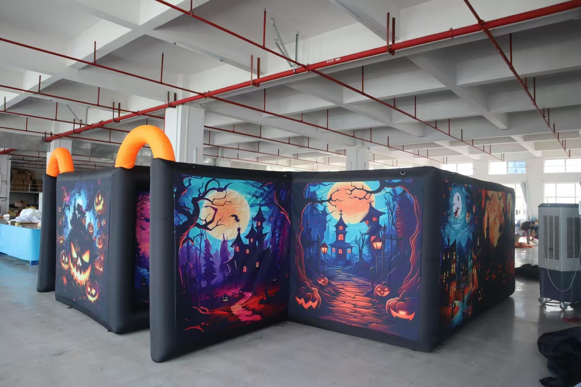 Amazon.com: 20ftx20ft Halloween Theme Haunted House Maze with 950W