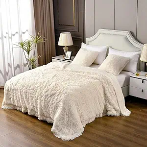 YUSOKI Cream White King Faux Fur Blanket,2 Layers,90"x104",Without Pillows Big Soft Plush Fuzzy Large Warm Fluffy Blanket for Bed