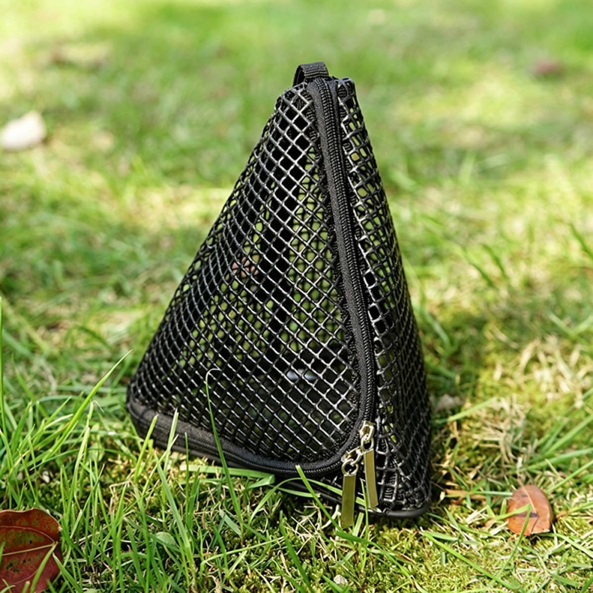 VICASKY Triangle Hanging Storage Net with Hook, Foldable Mesh Zipper