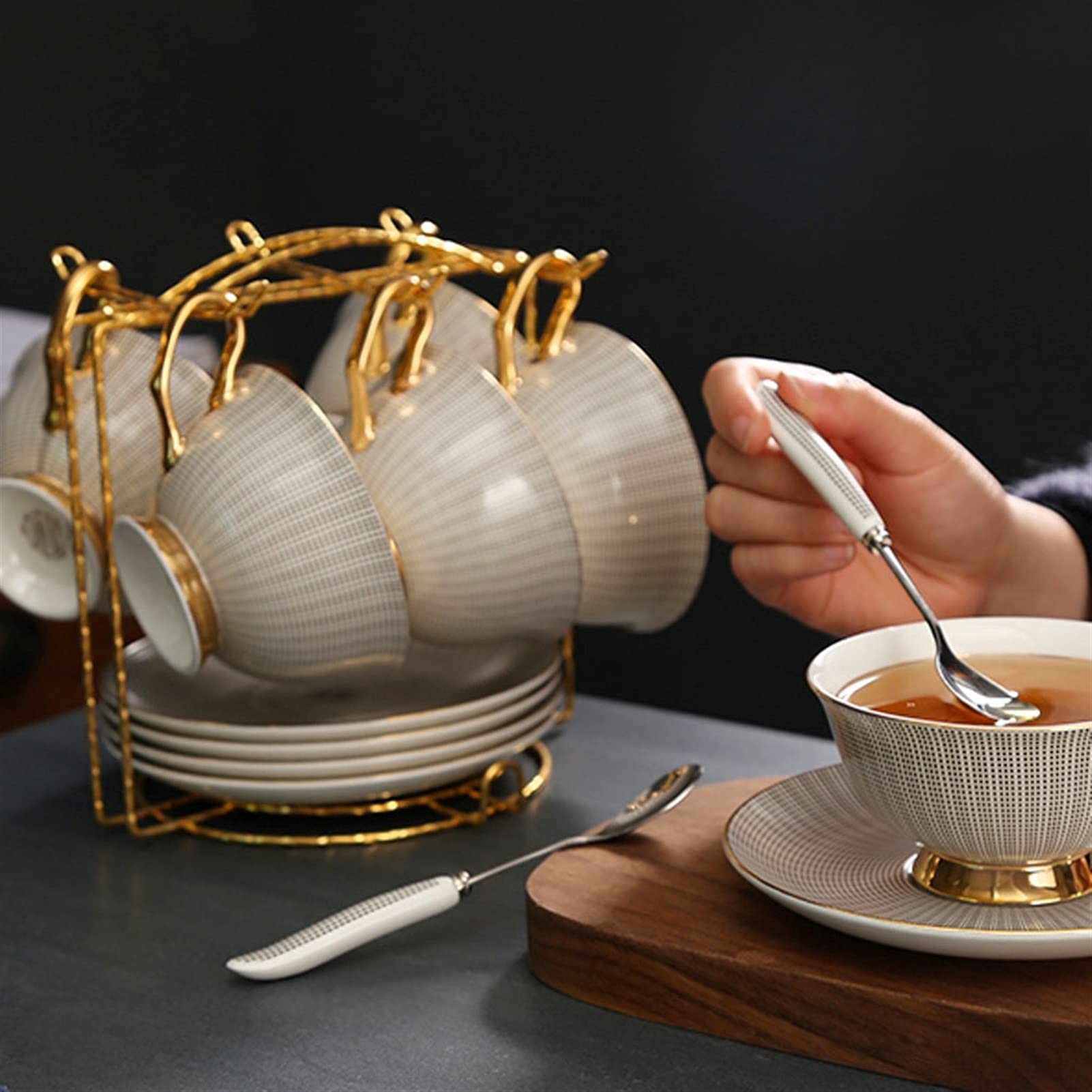 Kubek do kawy Filiżanka do kawy Ceramiczny kubek Popołudniowa herbata Zestaw filiżanek do kawy ze spodkiem Łyżeczka Prezent ślubny Filiżanka do herbaty, Eleganc