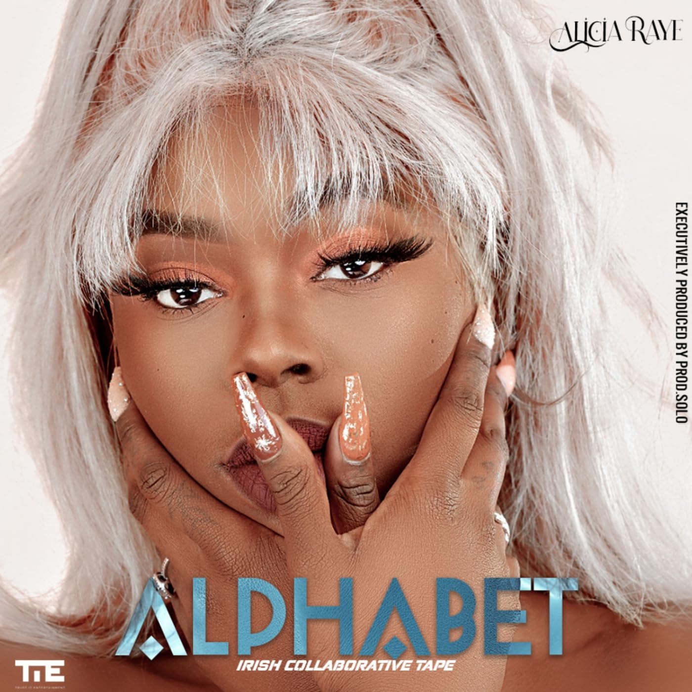 Alicia Raye