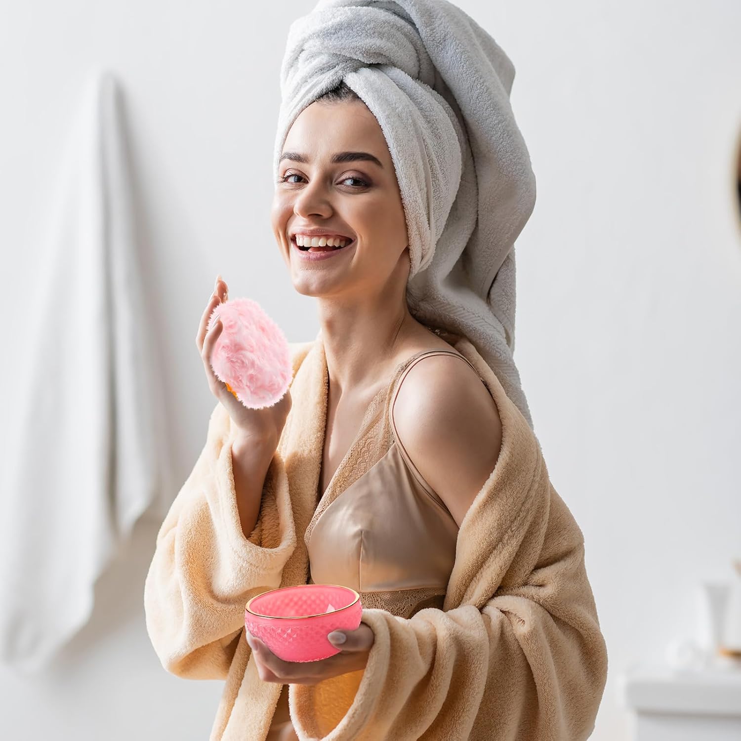 4 Pcs Pink Large Body Powder Puff and Container for Body with Crystal Container Fluffy Soft Washable Face Glitter Powder Puff Puffs for Wet Dry - Image 4