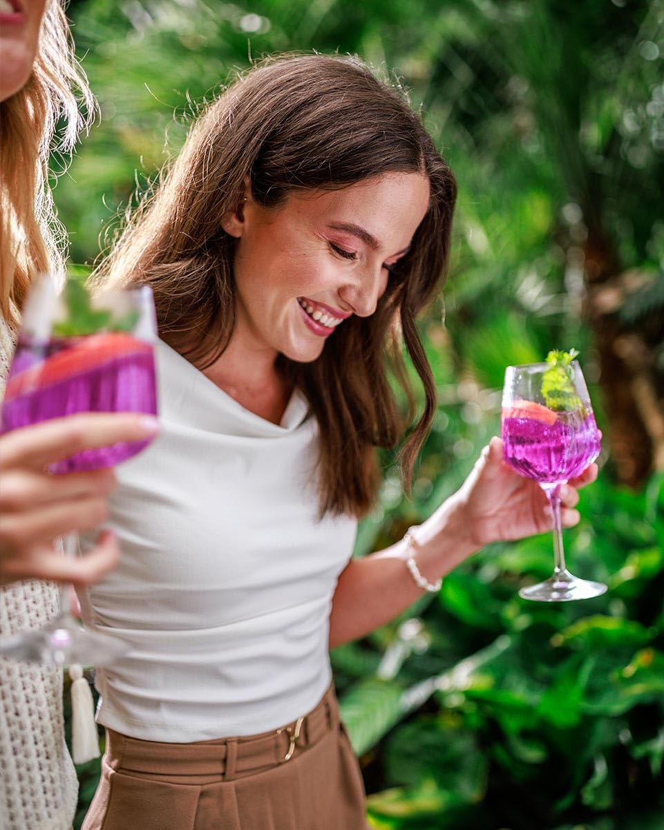 Violet Aperitif | fruchtig-herb aus Traube, Grapefruit, Rhabarber | leichter, ikonischer Genuss mit 15% vol. | Ideal als Spritz, Longdrink und Cocktail Basis (1 x 0,7L)