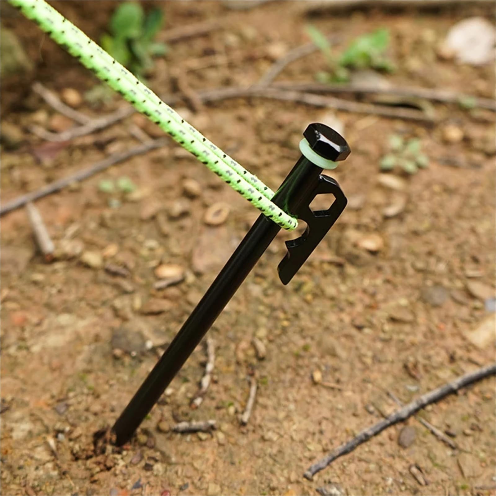 Piquetas Camping 4/8Pcs Tent Stakes Forged Steel Pegs Ground 30cm Camping Spikes with Storage Bag for Outdoor(8PCS)