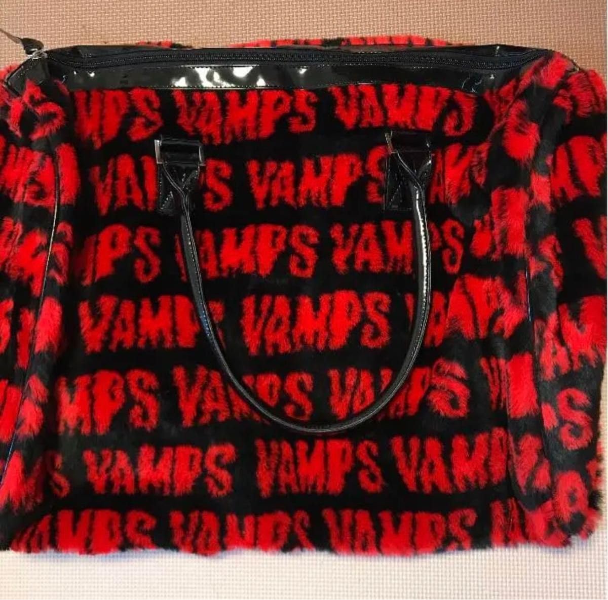 Amazon.co.jp: しました！VAMPS ボストン バッグ レア