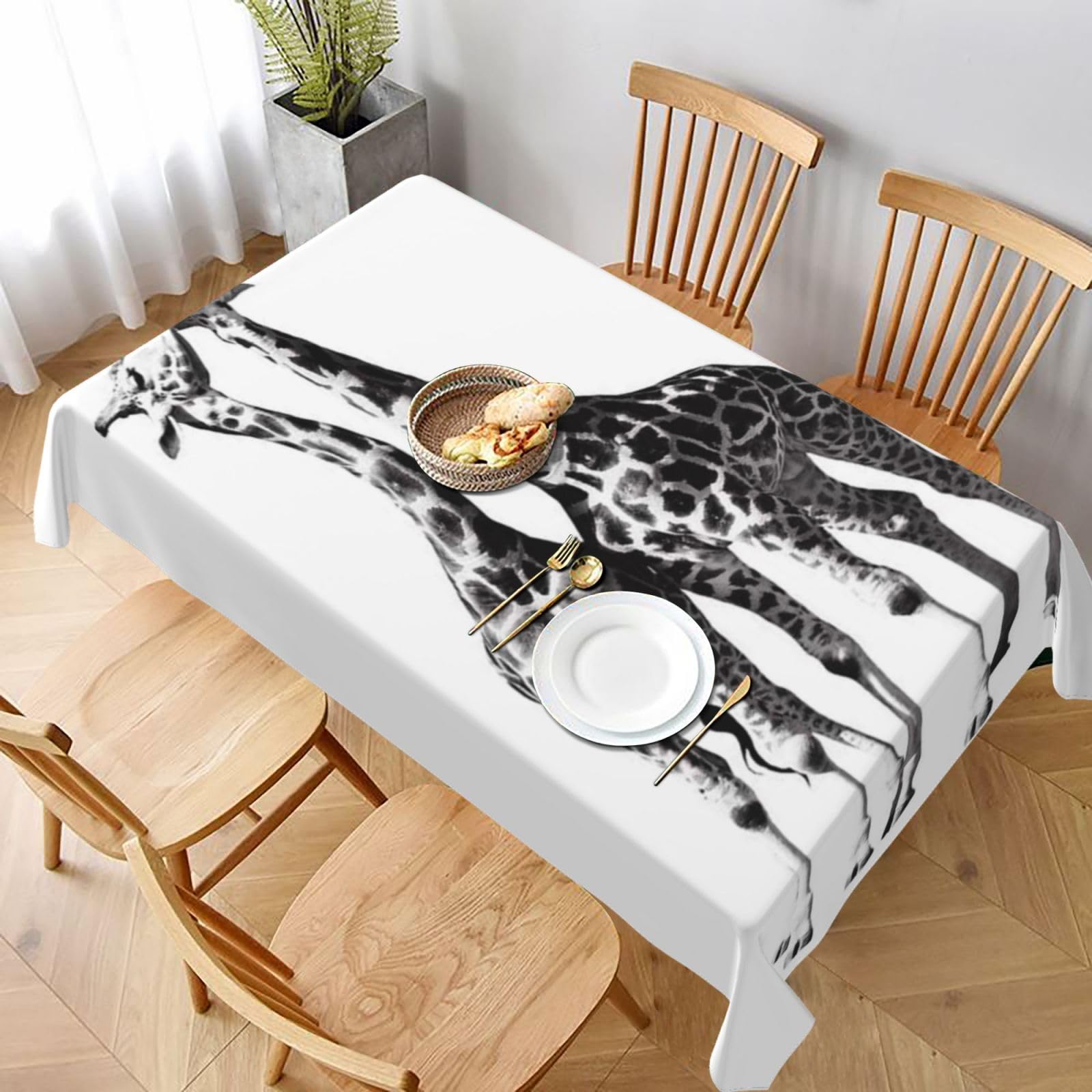 BNVSADC African Giraffe Printed Rectangle Tablecloth 228x152 CM, Water Resistant Polyester Table Cloth Decorative Fabric Table Covers for Kitchen Dining Table Parties Camping