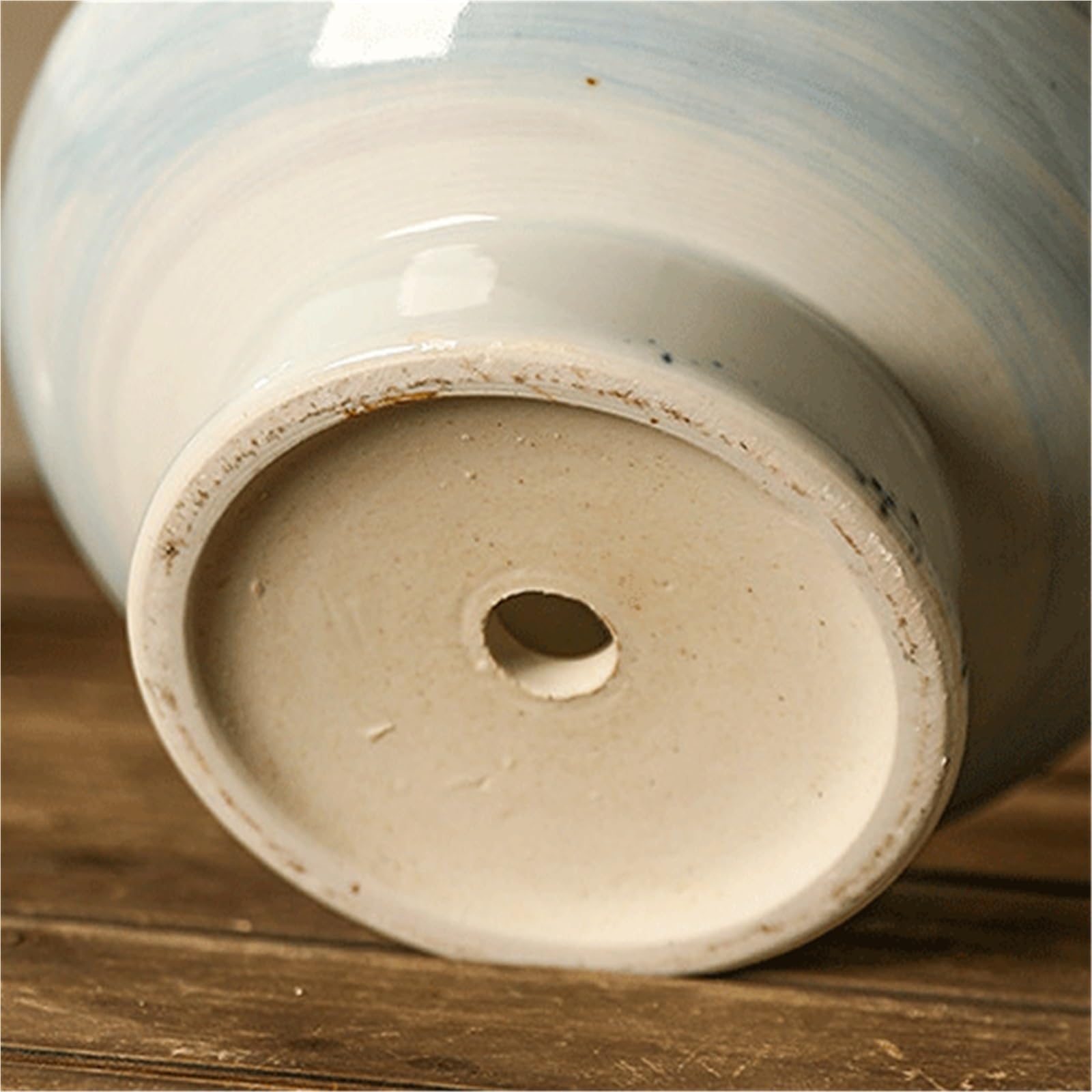 Doniczki na Rośliny Ceramiczne doniczki na kwiaty: dzięki wzornictwu w stylu vintage idealnie nadają się do eksponowania domowym balkonie Doniczka