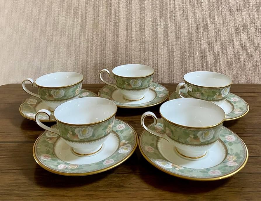 Amazon.co.jp: Mikasa ボーンチャイナ コーヒーカップ ソーサー