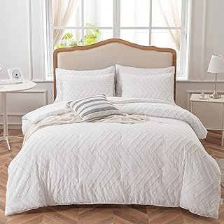 SLEEPBELLA Queen Comforter Set - White Tufted Bedding - Lightweight & Fluffy All-Season Comforter for Queen Bed (90x90In Comforter & 2 Pillowcases)