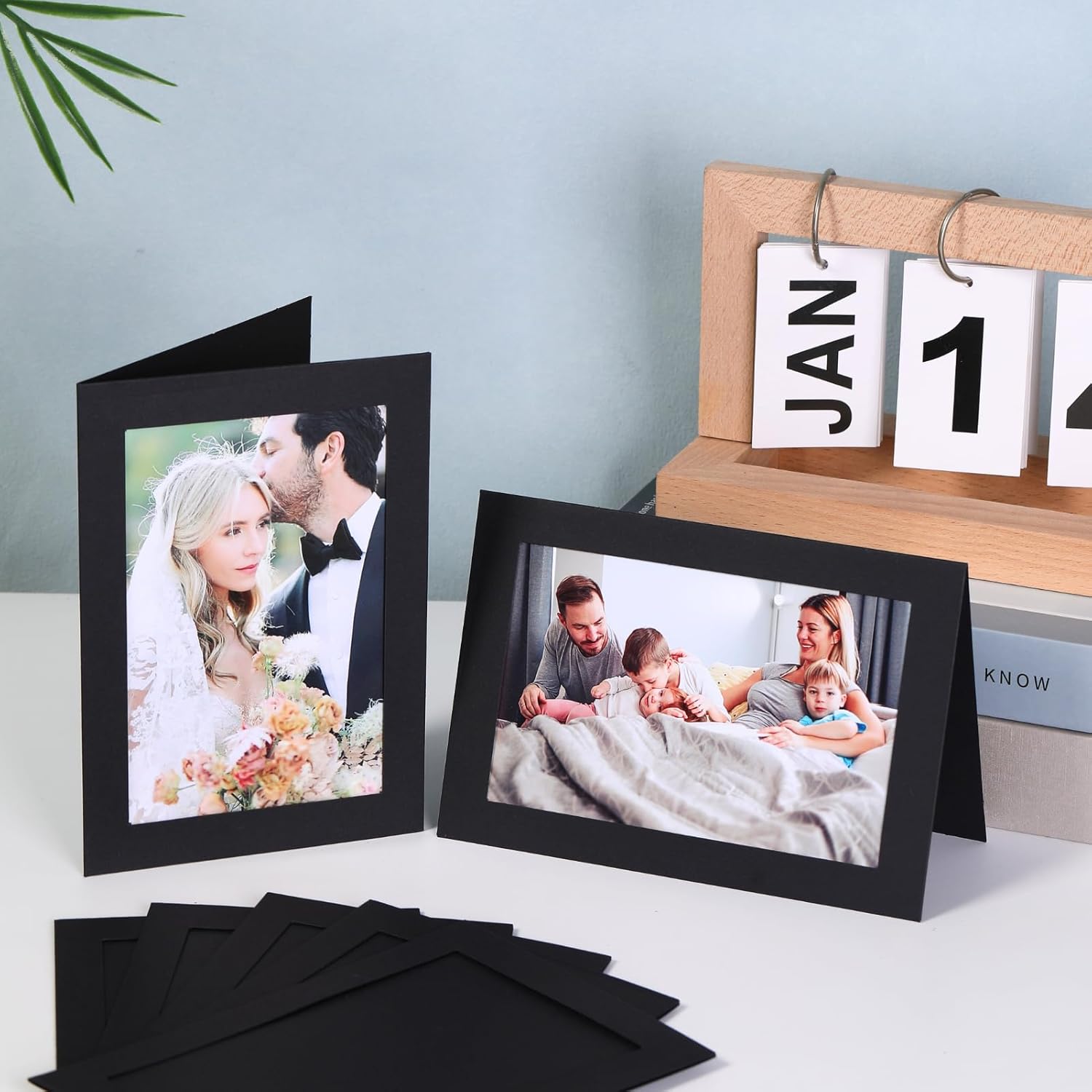 100 Pack Photo Frame Cards with Self Seal Envelopes 4x6 Paper Picture Frame Bulk Cardboard Photo Insert Card Holder for Christmas New Year Wedding Birthday Classroom Crafts DIY - Black