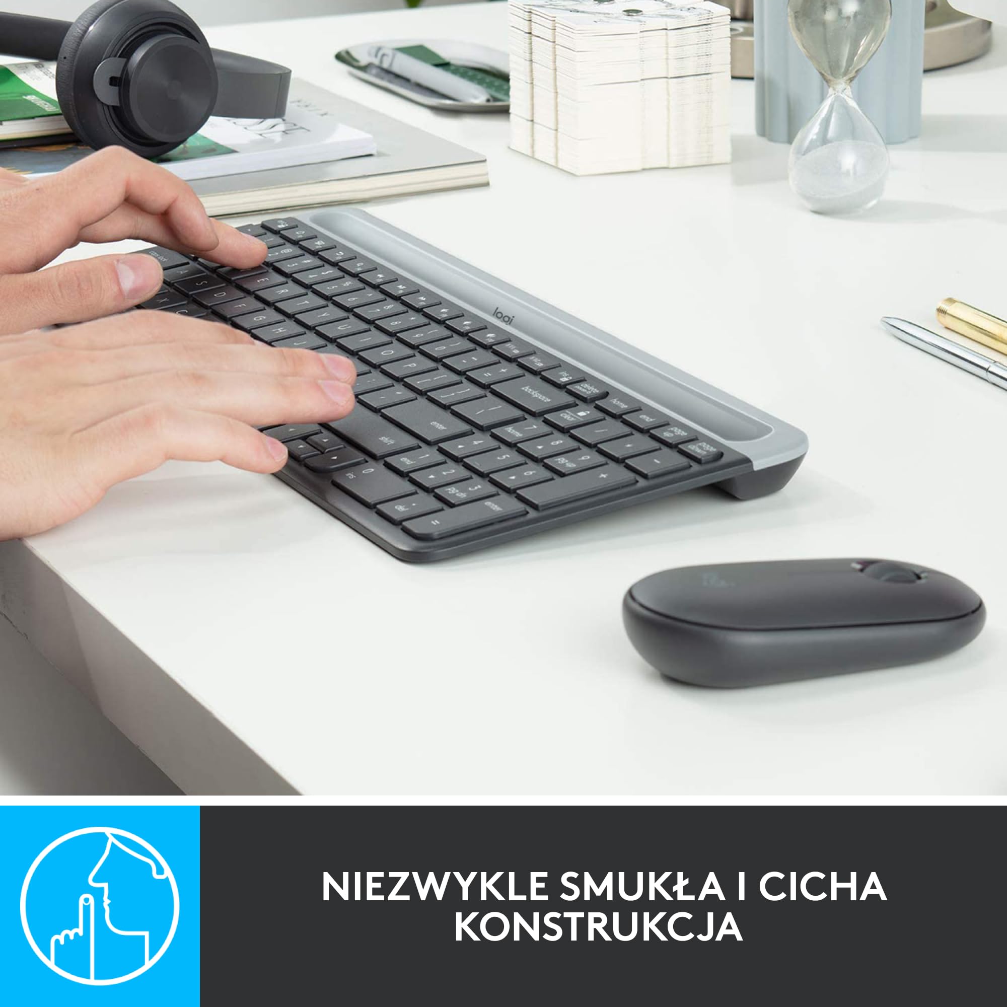 Logitech Desk Mat - Studio Series, Wielofunkcyjna duża mata na biurko, szeroka podkładka pod myszkę, MK470 Smukła klawiatura i mysz bezprzewodowa, zgodność z Windows, US INT'L - Czarny