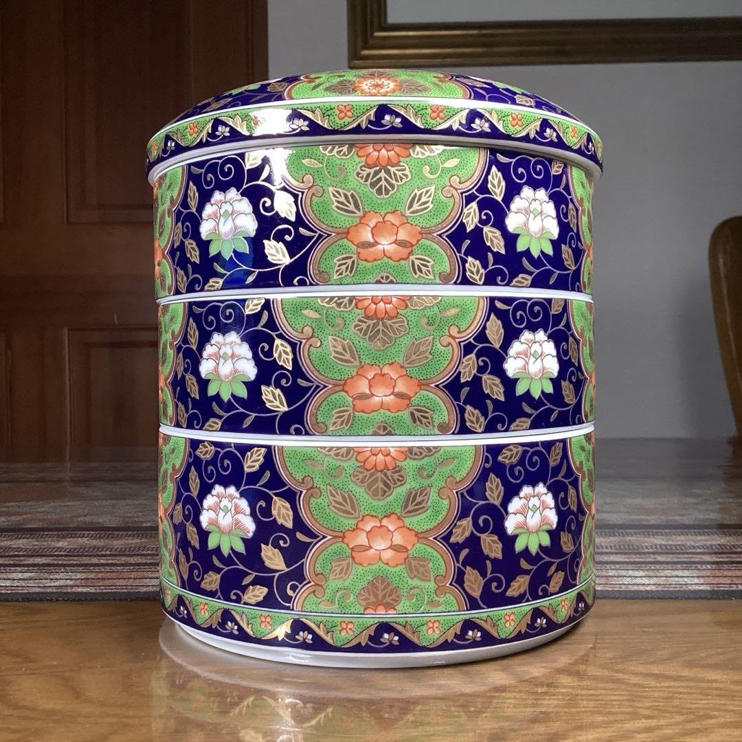 『勤労うー特価』　美濃焼　前畑陶器　庫山窯　『藍地金唐草　手まり三段重』　三段重 Amazon.co.jp: 『ウルうー特価』 美濃焼 前畑陶器 庫山窯 『藍地金唐草