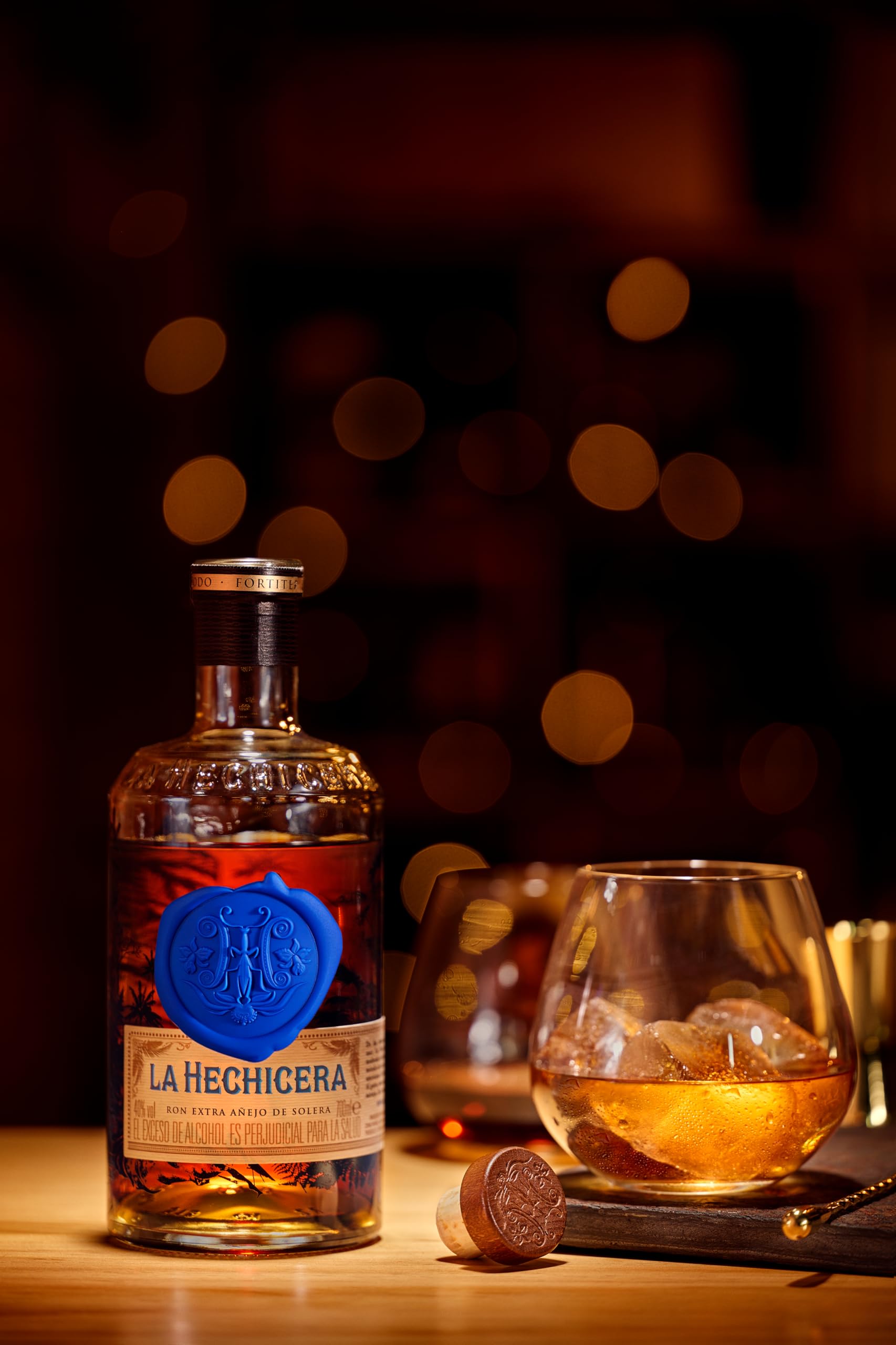 La Hechicera Reserva Familiar Ron Extra Añejo de Colombia - 700 ml