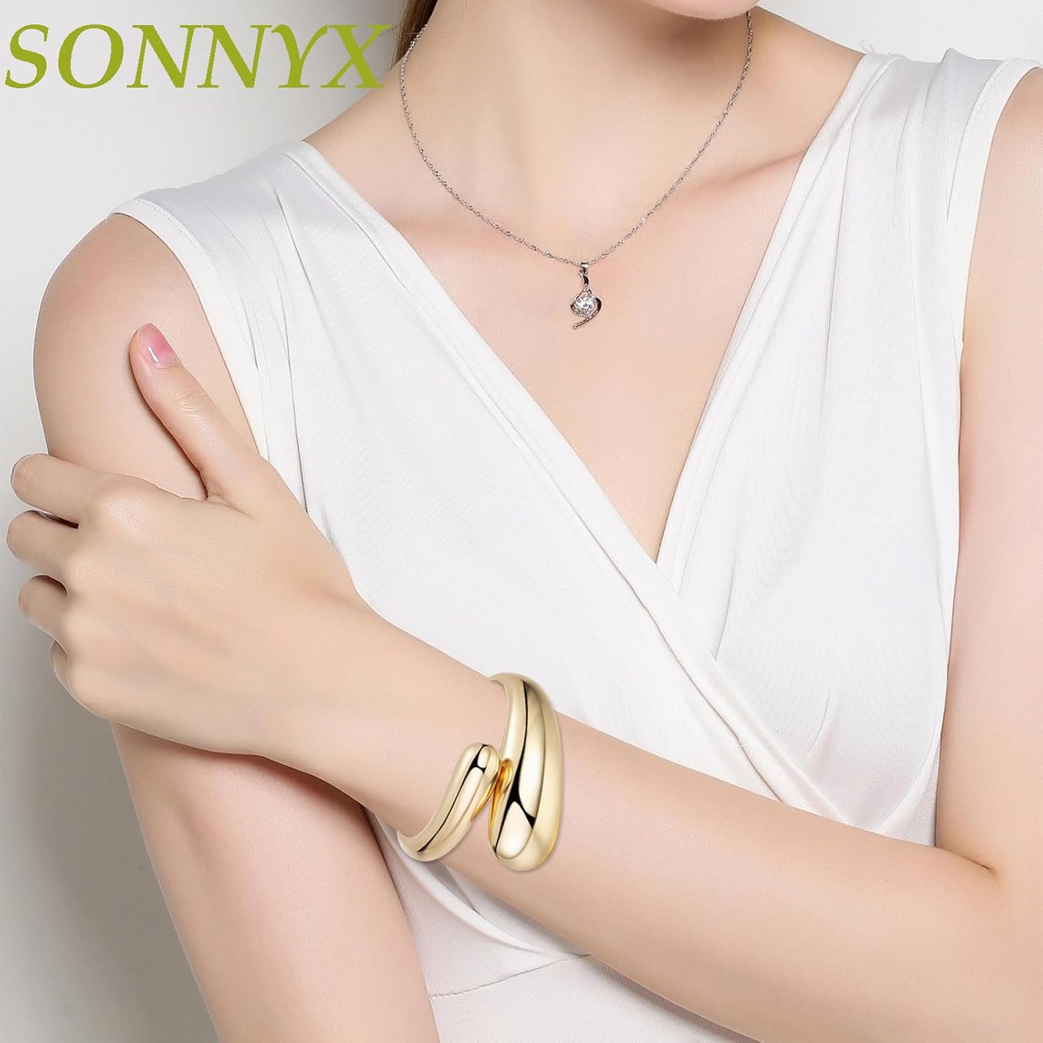 SONNYX Gold Chunky Bangle Bracelets Trendy Hinged Cuff Open Wide Chunky Gold Bracelet Hammered Wrist Cuff Wrap Bracelet for Women - Image 5