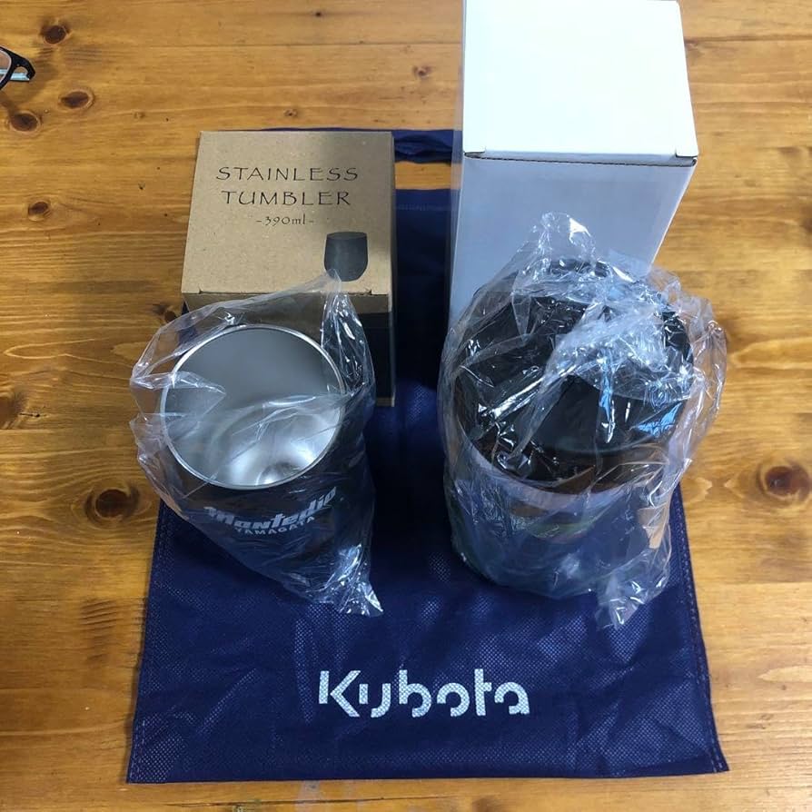 夜のタンカ　100枚セット Amazon.co.jp: タンブラー ふた付き 600ml 五角星 星光 星柄