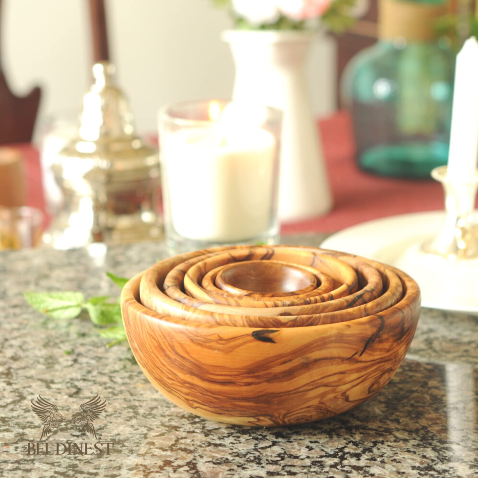 Amazon｜Hand Carved 6 Piece Olive Wood Nesting Bowls Set｜ボール
