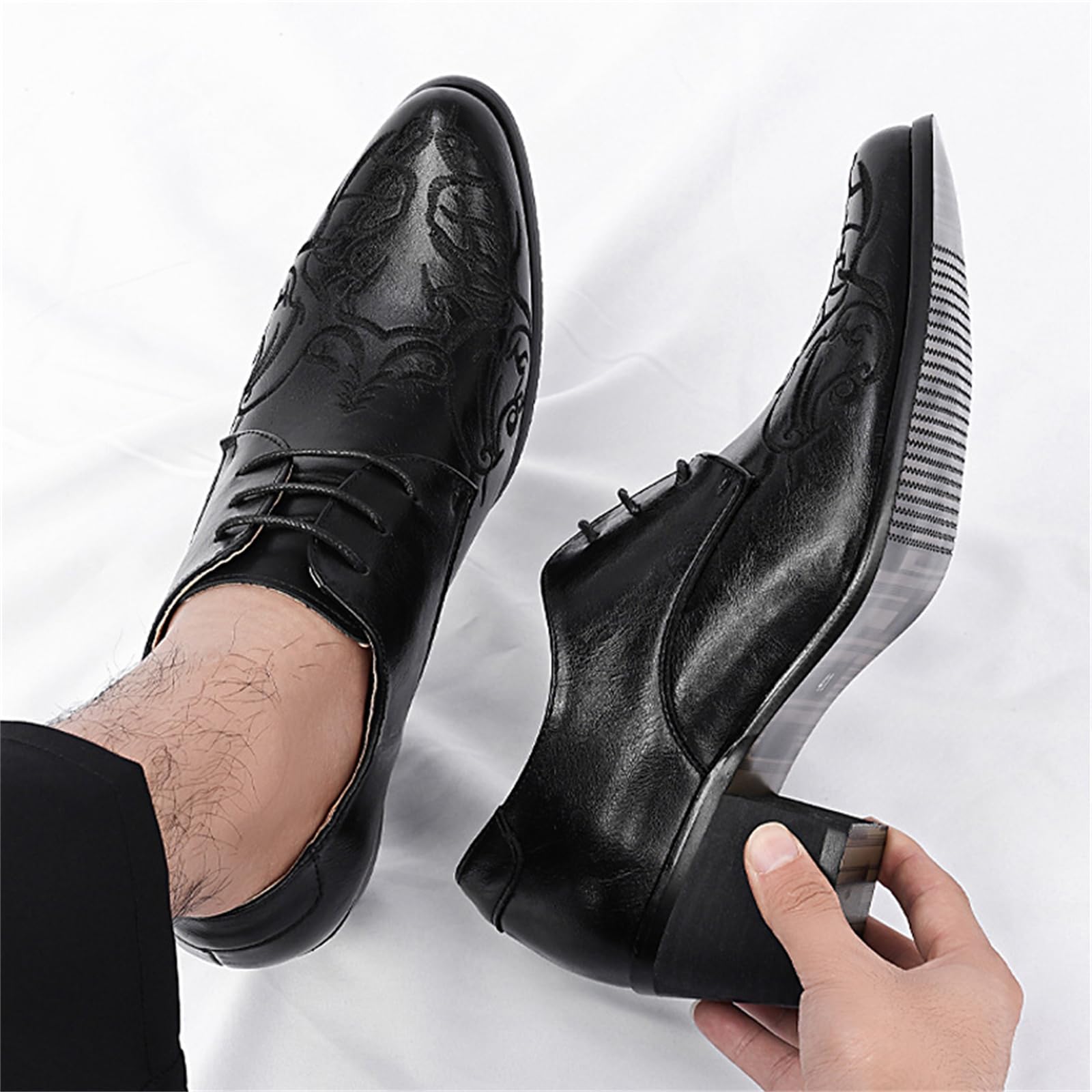 Męskie buty wizytowe ze szpiczastym noskiem buty do tańca na wysokim obcasie sznurowane skórzane retro do biznesu