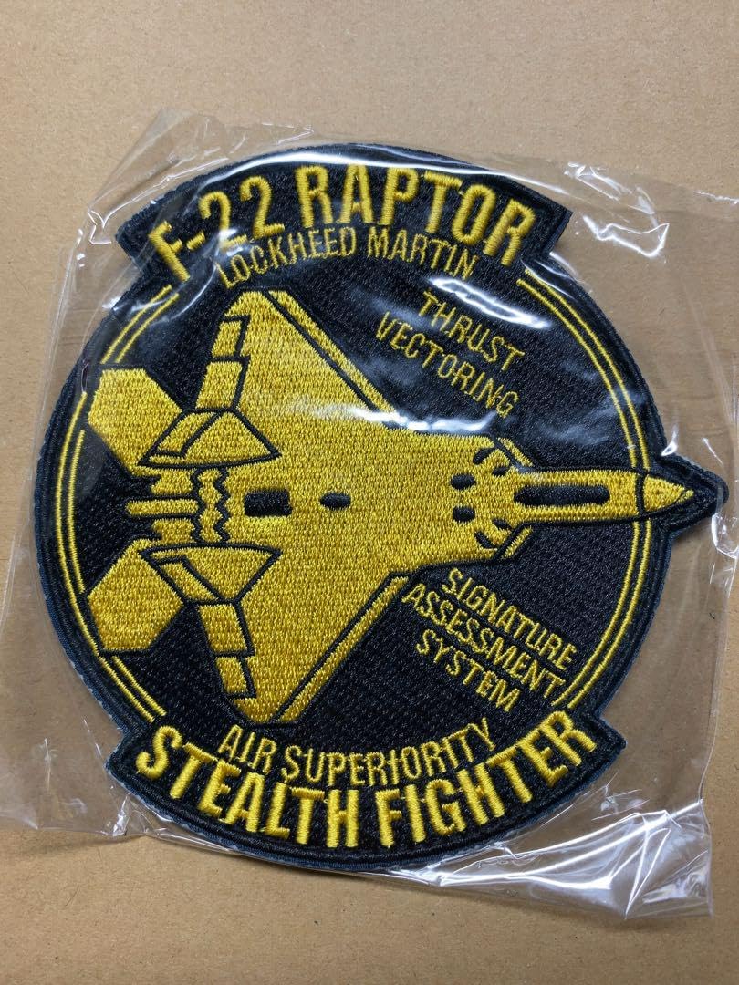 Amazon.co.jp: 横田基地 フレンドシップ F22 ラプター 来基 記念