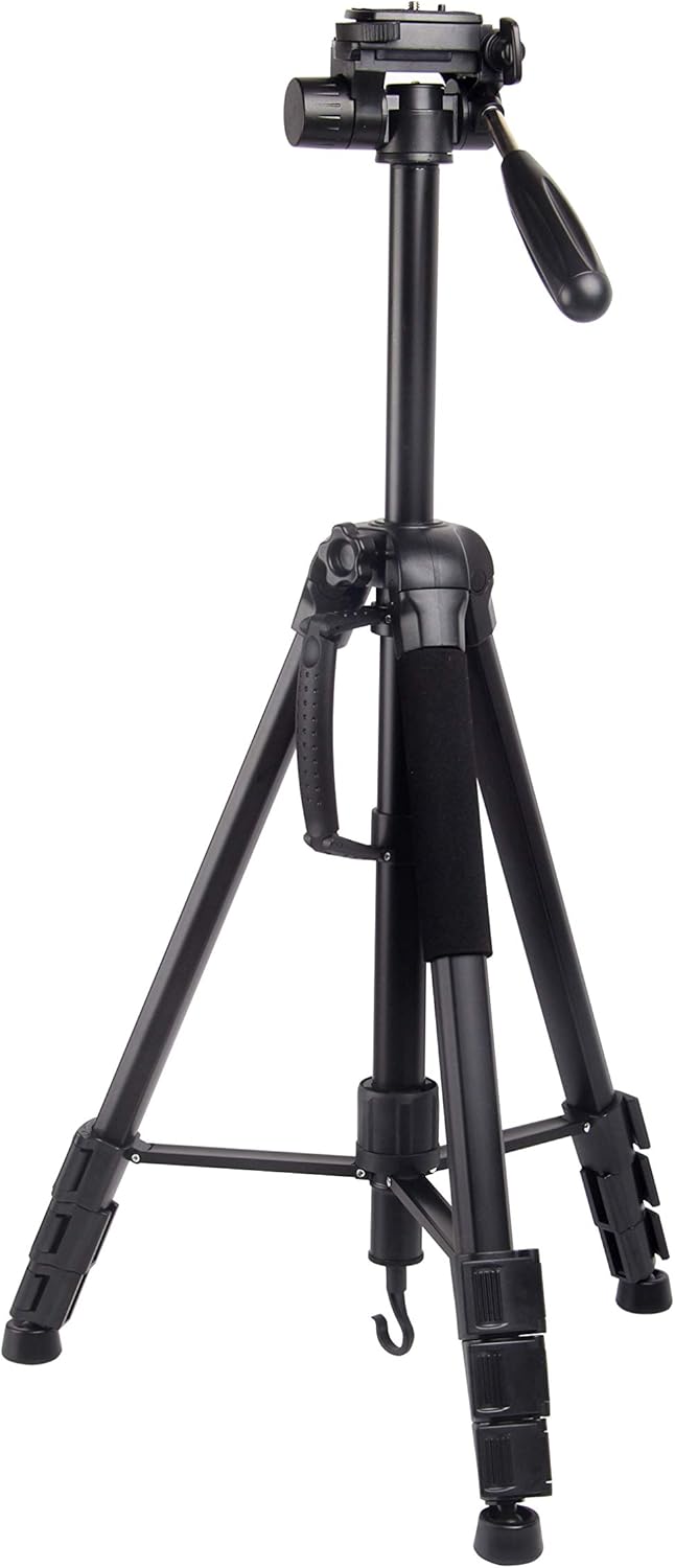MOJOGEAR Tripod in folded state with handle