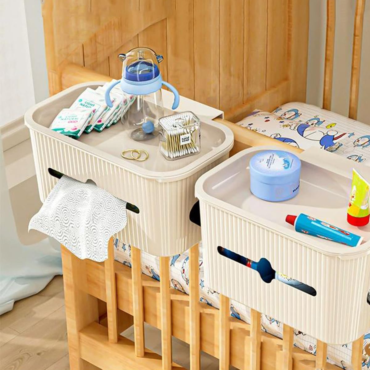 Sea Free Bedside Hanging Storage Basket, Bunk Bed Organizer Shelf Holder Plastic Hanging Storage Pockets Caddy for Home Office School Dormitory Room Desktop (Beige with Lid)