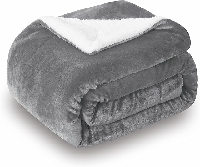 SOCHOW Sherpa Fleece Throw Blanket, Double-Sided Super Soft Luxurious Plush Blanket 127cm×150cm, Grey