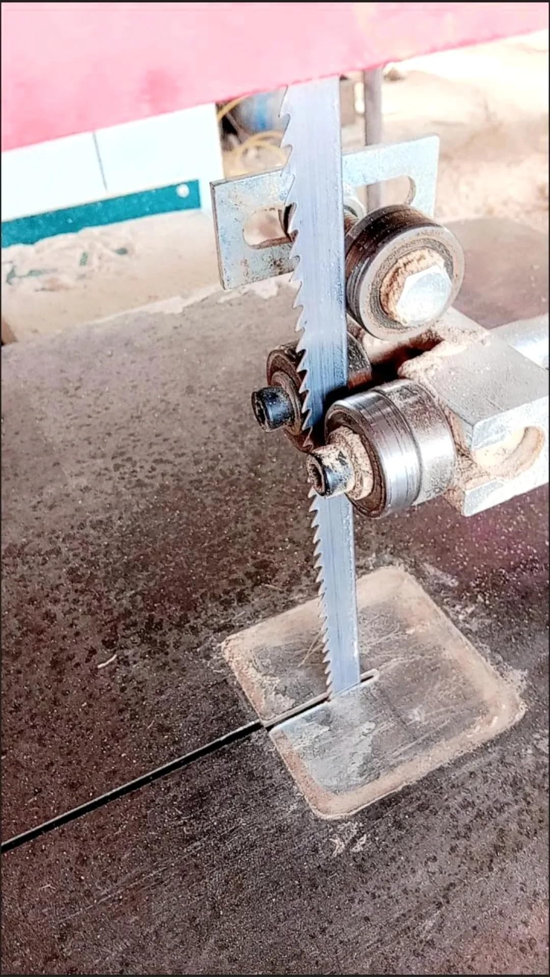 Hojas de sierra de banda de carne, banda de corte bimetálica de metal Sa 3 piezas 2240 x 9,35 x 0,5 mm, 4 6 10 14 TPI 1400 mm, hoja de sierra de banda de carbono (4 TPI)