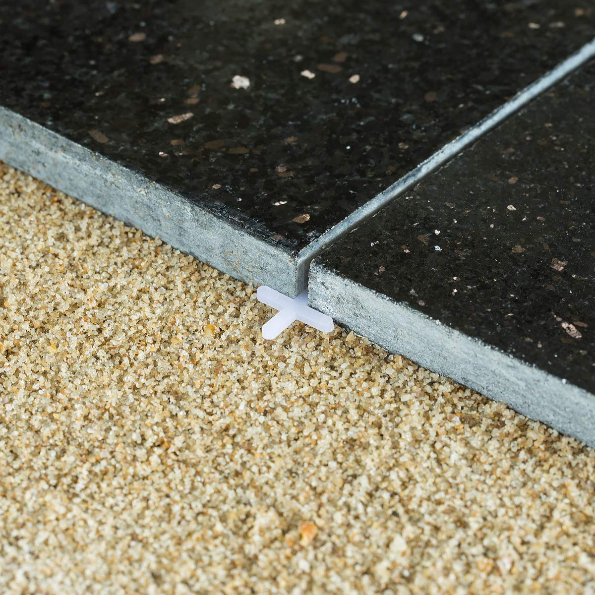 Navaris Distanziatori a Croce per Piastrelle - 100 Livellanti 3mm - 2/4 Mattonelle Spazio Fughe - Base Pavimentazioni Superfici Crocette Lunghe 3cm
