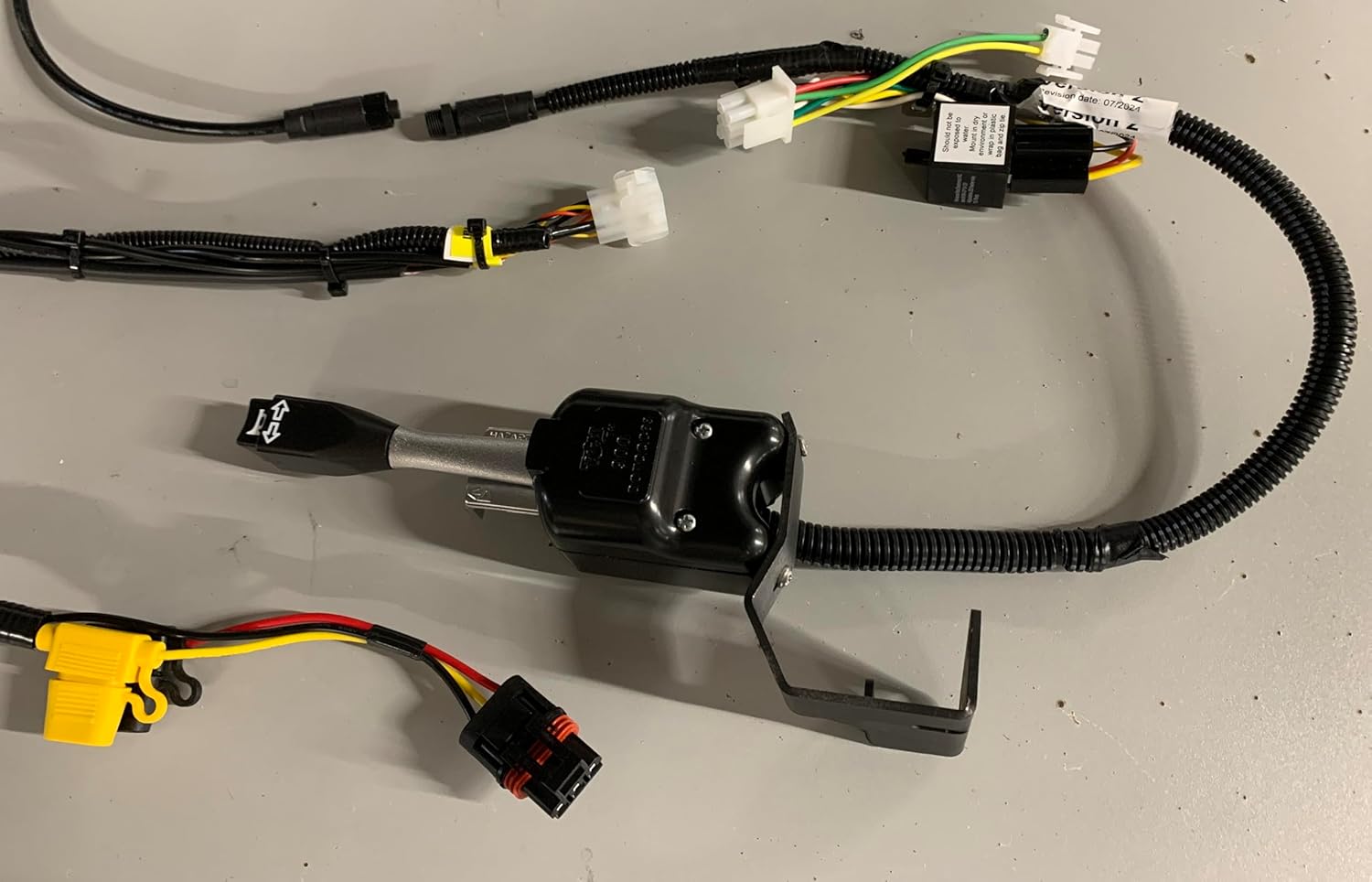 plug and play turn signal kit Compatible with Polaris Xpedition - with LED tube indicators, lever switch (with Horn)