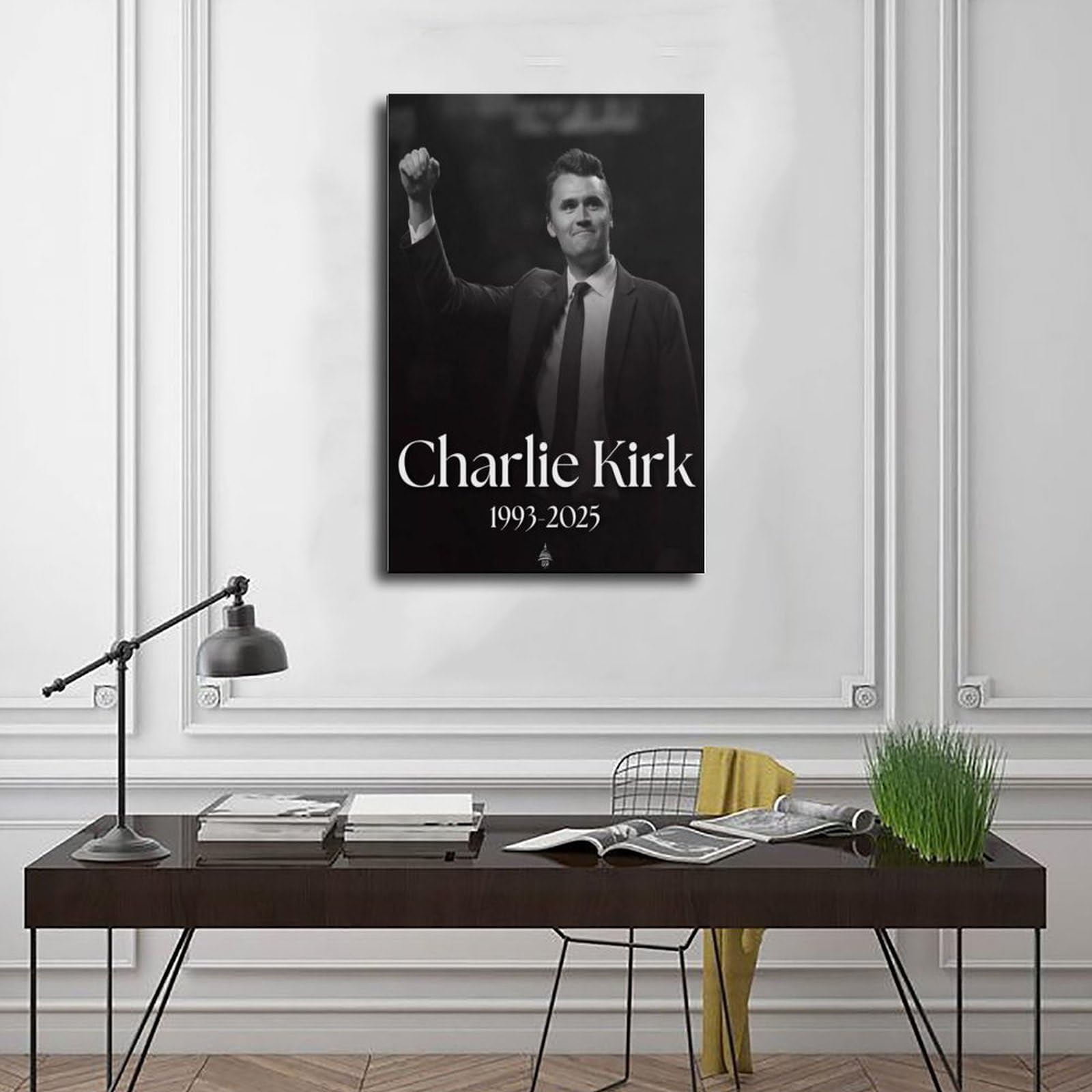 Charlie Kirk Leinwandposter 30x45cm - Wanddeko Schlafzimmer Büro Landschaft