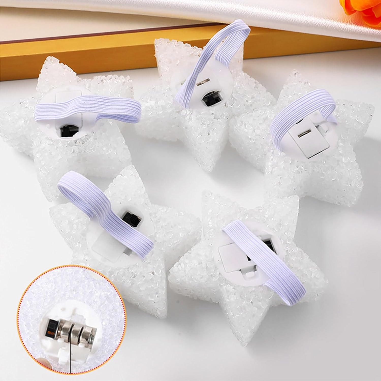 Peiiwdc of 4 LED Illuminated Star Stage Tool for Celebration and Home Decoration Lighting Star Shape Party Decors