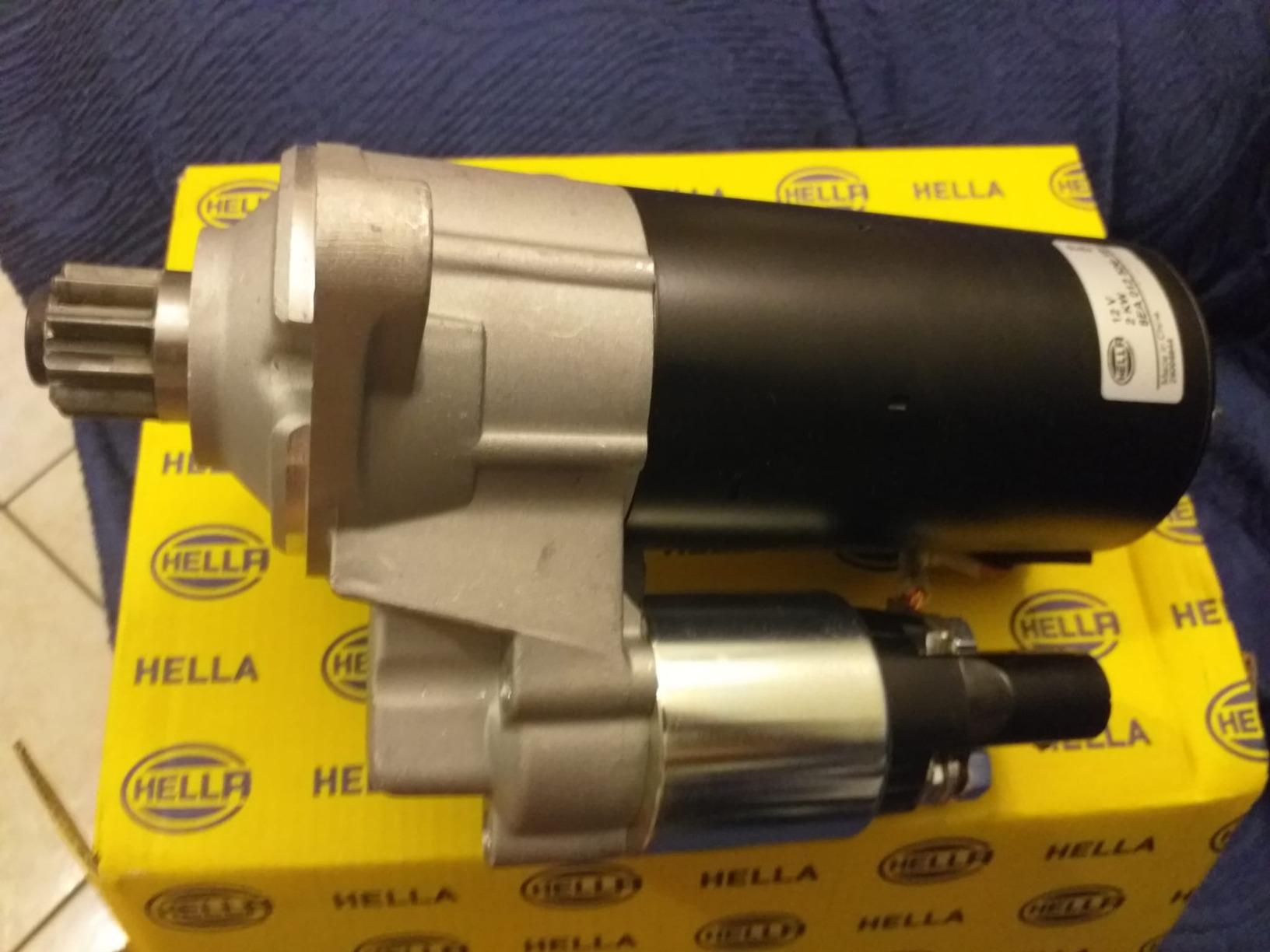 Motorino di avviamento Hella 12V 2.2kW per Ford, Mazda e Mitsubishi