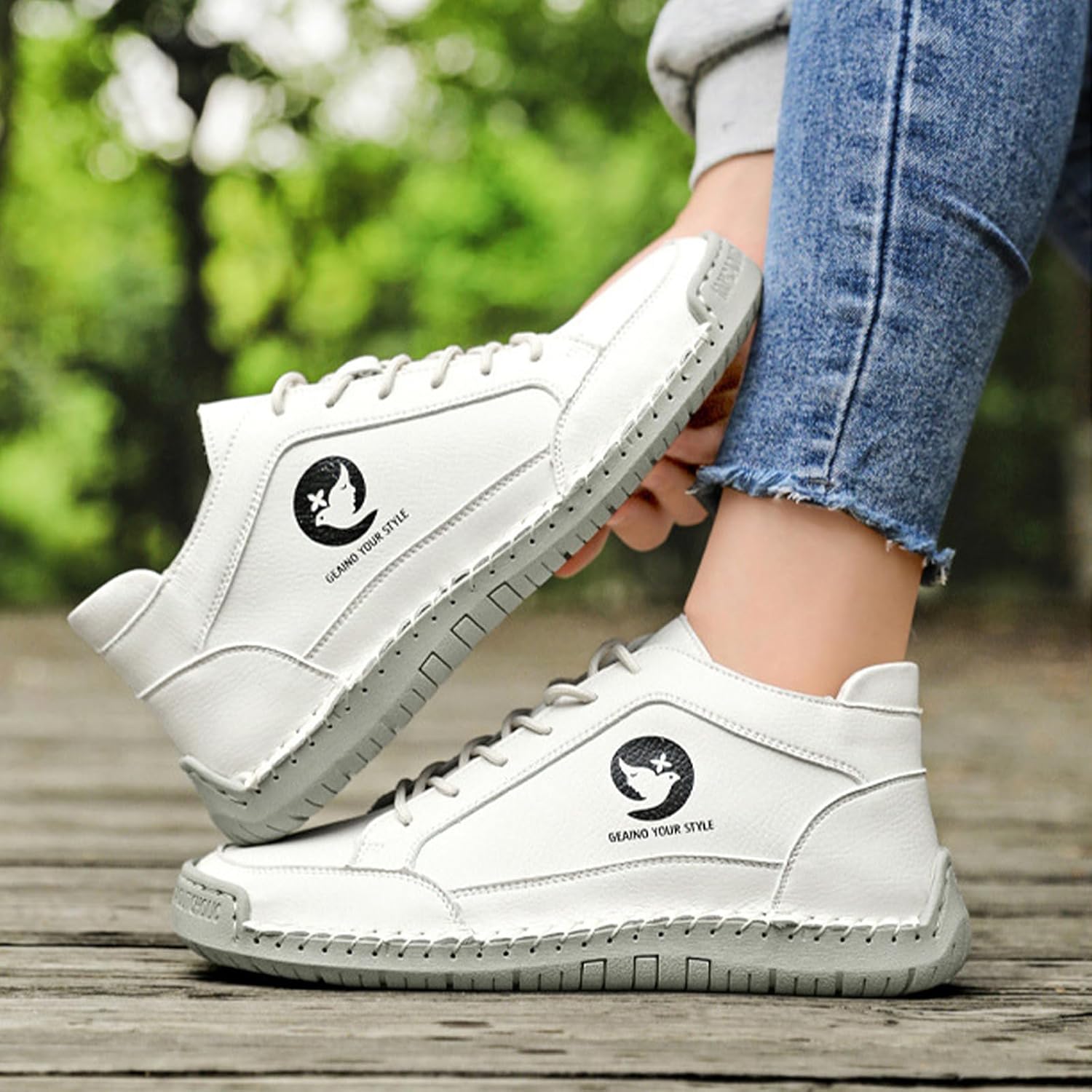 MOYOWEI Women's Outdoor Hiking Casual Shoes,Fashion Vintage Mid Top Hand-Stitching Leather Non-Slip Slip On Travel Ankle Boots