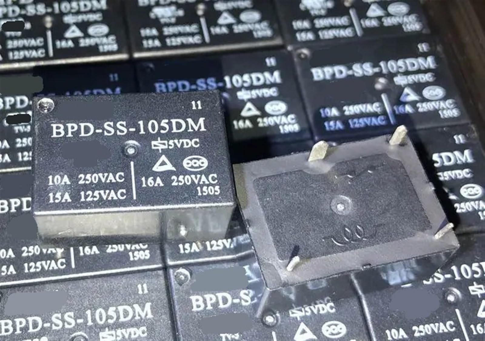 Relé BPD-SS-105DM 5V interruptor electromecánico 16A de 4 pines 3