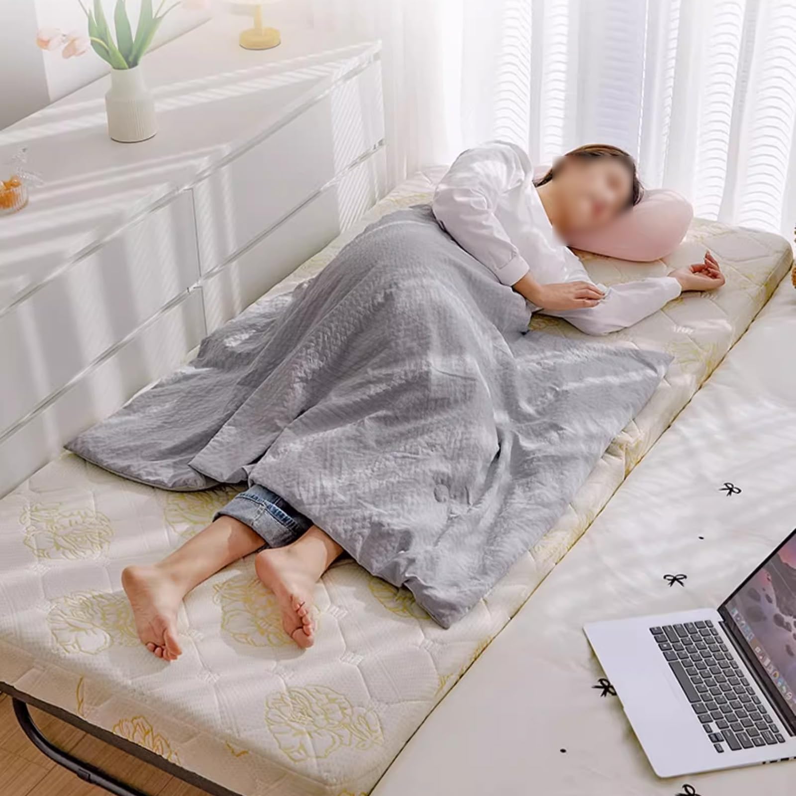 Brandina Pieghevole con Materasso da Campeggio Stabile Struttura con Telaio in Acciaio Letto Singolo Pieghevole con Ruote per Casa Ufficio(190x70x41cm)